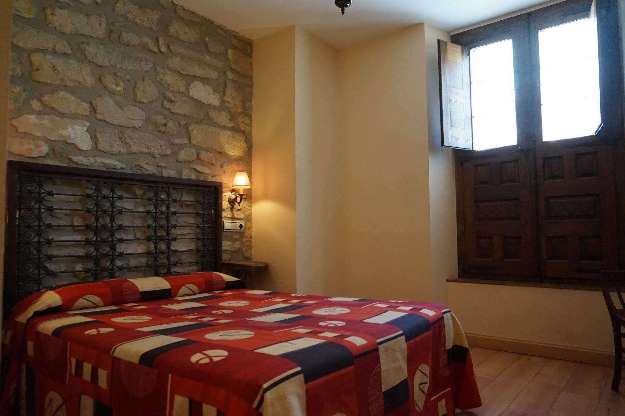 Arganzon Plaza 3* La Puebla de Arganzón